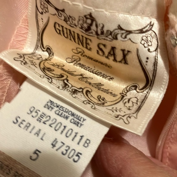 Vintage Pink Satin Nightgown with Lace Trim - Picture 4 of 8